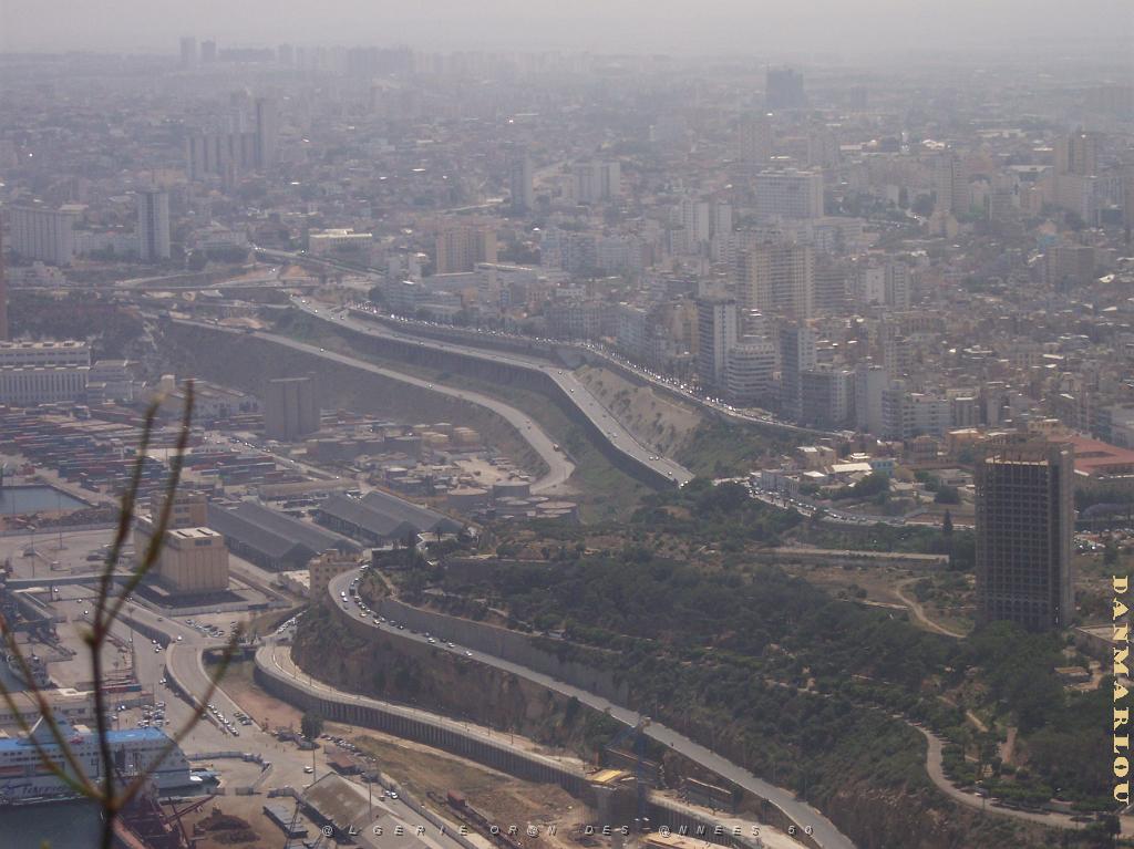 ORAN_vu_de_la_basilique_01.JPG