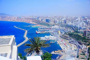 view-out-over-the-port