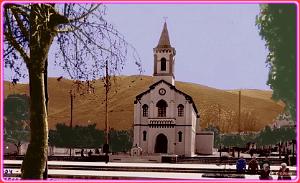 BOUSFERANNEES50LEGLISESTANNEETSAPLACE01