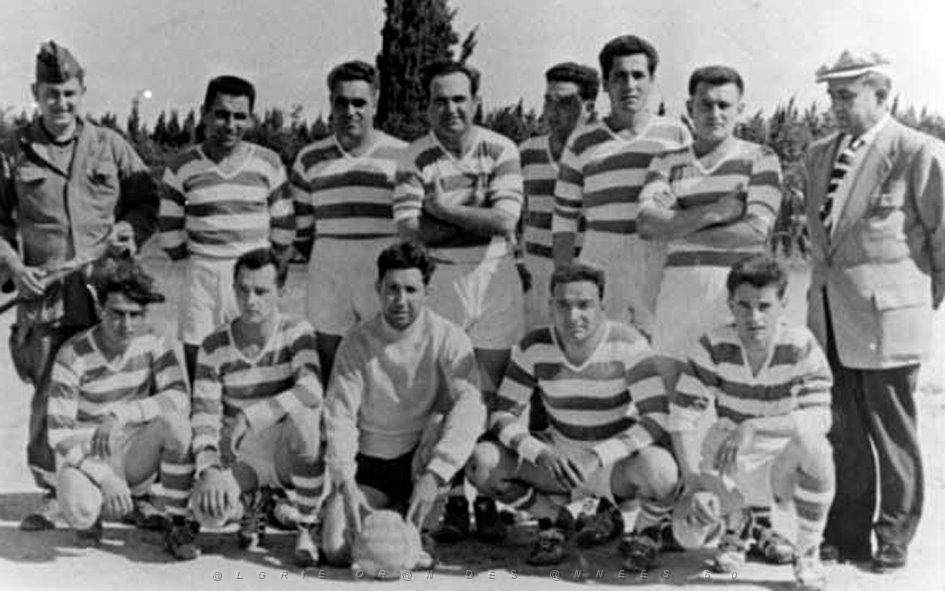 34-SIG-PIC-FOOT-11.jpg